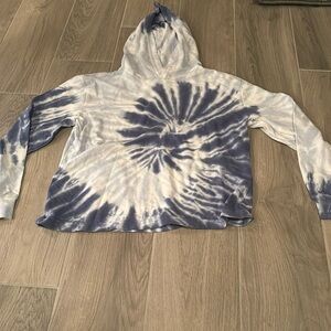 Ocean Drive Girls Blue Tie Dye Sweatshirt Size M